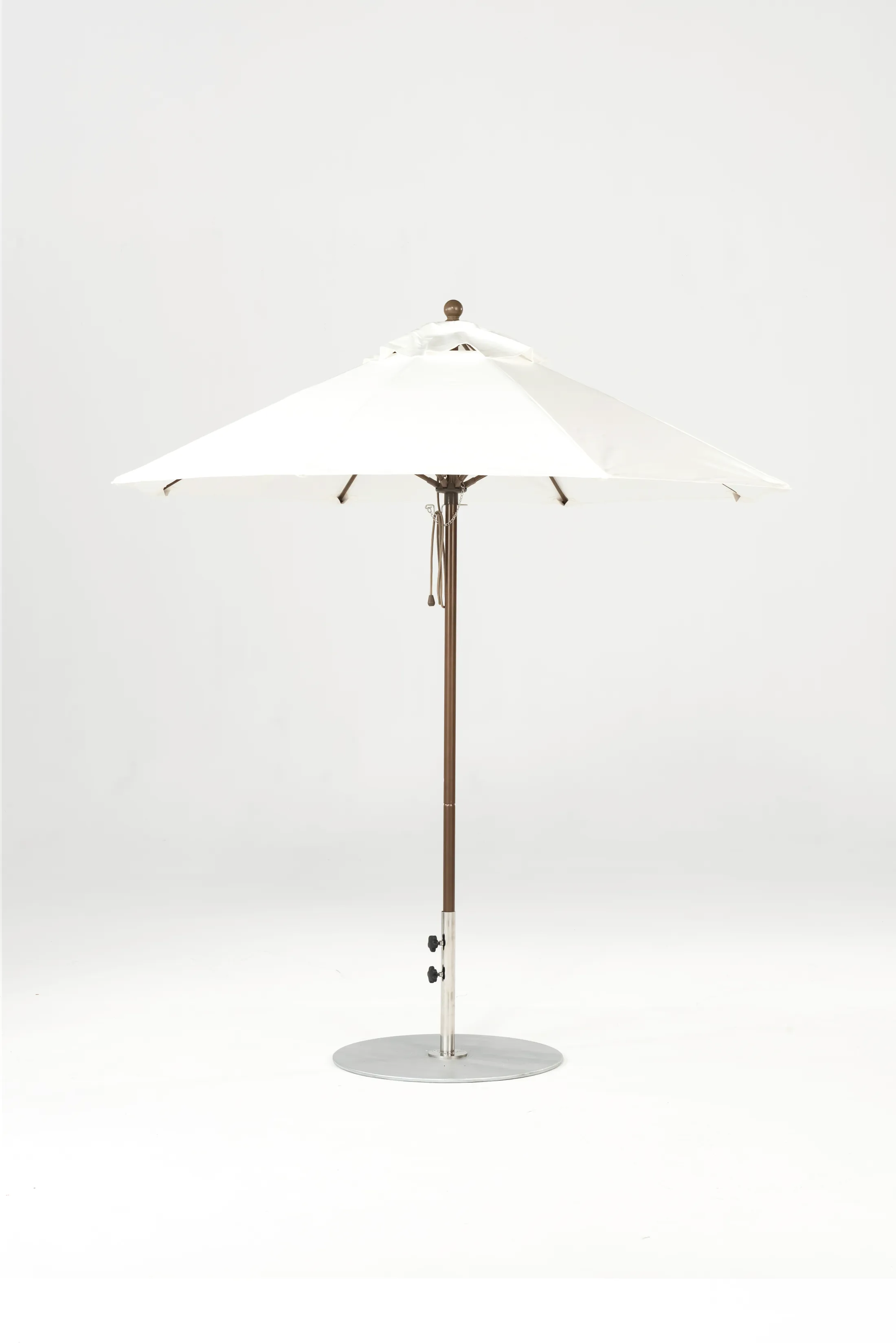 Frankford Monterey Aluminum 7.5 foot Pulley Lift Octagon Umbrella w/ Fiberglass Ribs