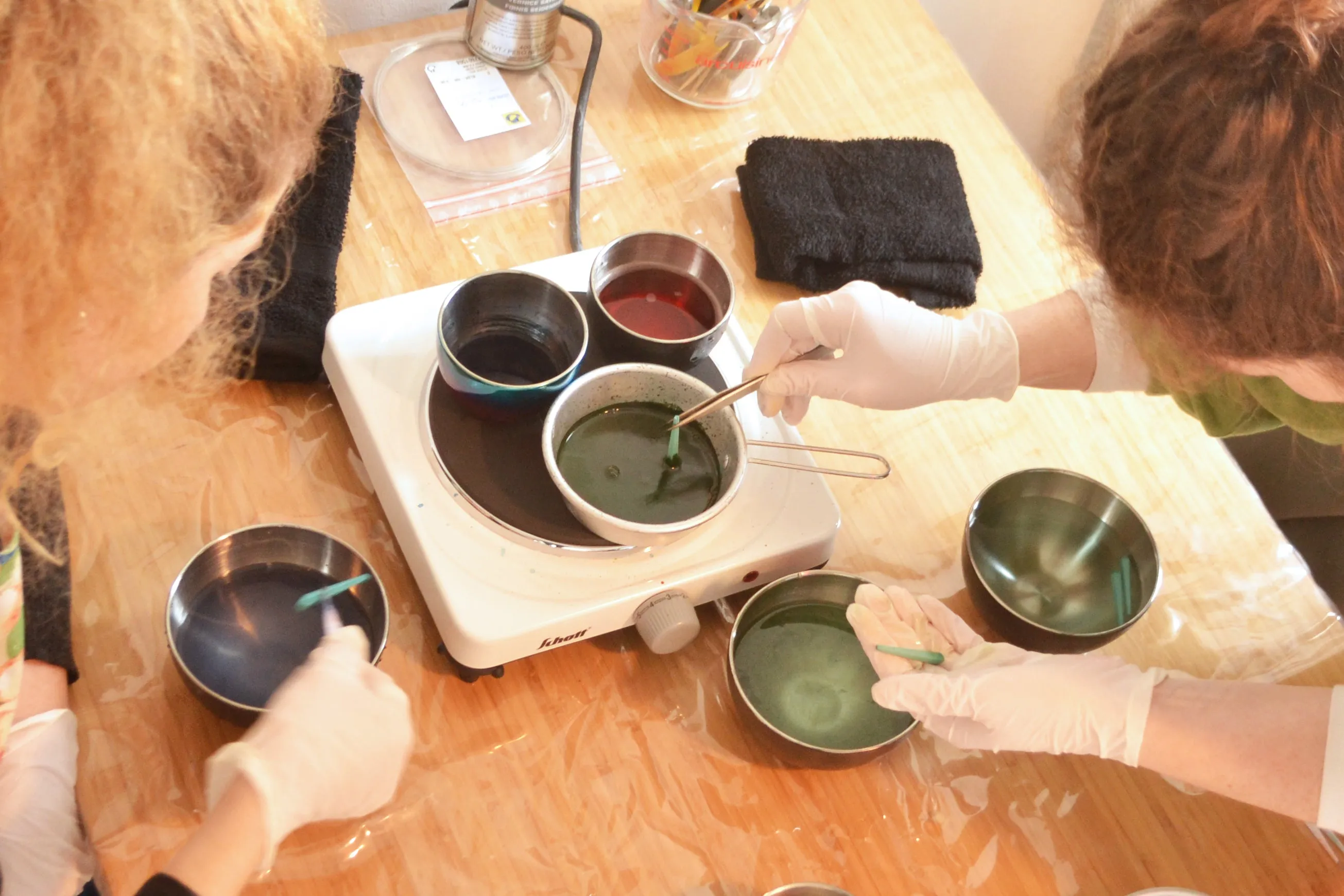 WORKSHOP - Dip-dye Your Own Earrings